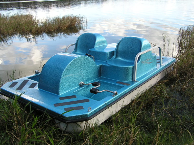 _TEMPLATE Pedal Boat